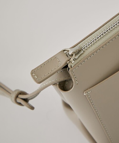 YAHKI（ヤーキ）の「【YAHKI】YH-489/ショルダーバッグ（ショルダーバッグ・レディース・ブラック/ベージュ/パープル/ダークブラウン・FREE）」の20枚目の写真