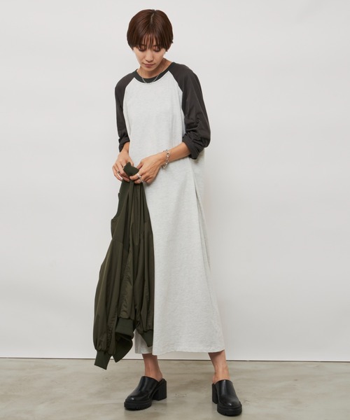 Auntie Rosa Holiday（アンティローザホリデー）の「ラグランスリーブBIGワンピース（ワンピース・レディース・チャコールグレー/ブラック・FREE）」の10枚目の写真