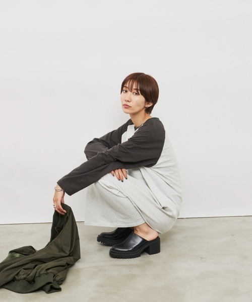 Auntie Rosa Holiday（アンティローザホリデー）の「ラグランスリーブBIGワンピース（ワンピース・レディース・チャコールグレー/ブラック・FREE）」の22枚目の写真