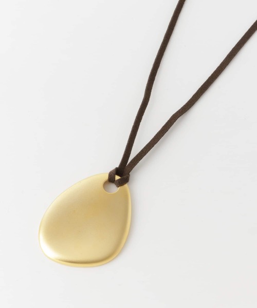 URBAN RESEARCH DOORS（アーバンリサーチドアーズ）の「メタルプレートネックレス（ネックレス・レディース・シルバー/ゴールド・ONE）」の4枚目の写真