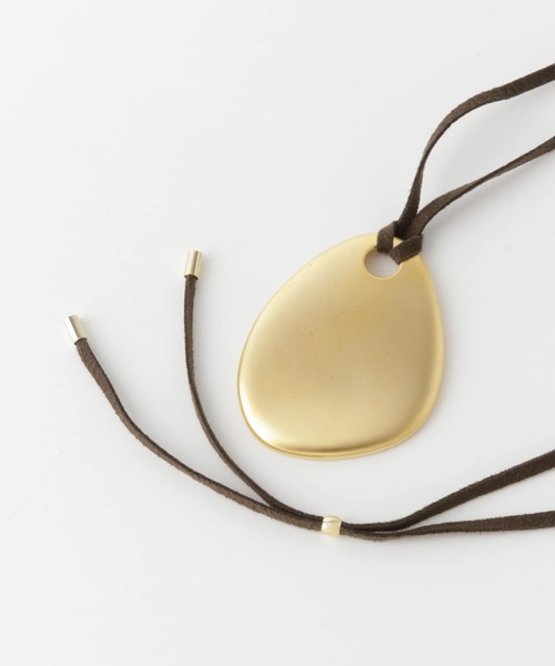 URBAN RESEARCH DOORS（アーバンリサーチドアーズ）の「メタルプレートネックレス（ネックレス・レディース・シルバー/ゴールド・ONE）」の3枚目の写真
