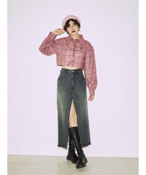 jouetie（ジュエティ）の「カットオフクロップドシャツ（シャツ/ブラウス・レディース・ブルー/オフホワイト/ピンク・MEDIUM）」の20枚目の写真