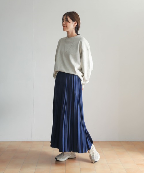 URBAN RESEARCH DOORS（アーバンリサーチドアーズ）の「ランダムプリーツロングスカート（スカート・レディース・パープル/ネイビー/キャメル・MEDIUM）」の13枚目の写真