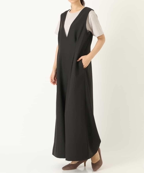 a.v.v（アーヴェヴェ）の「Vネックサロペット（サロペット/オーバーオール・レディース・ブラック/モカ・40/38/36/42/34）」の9枚目の写真