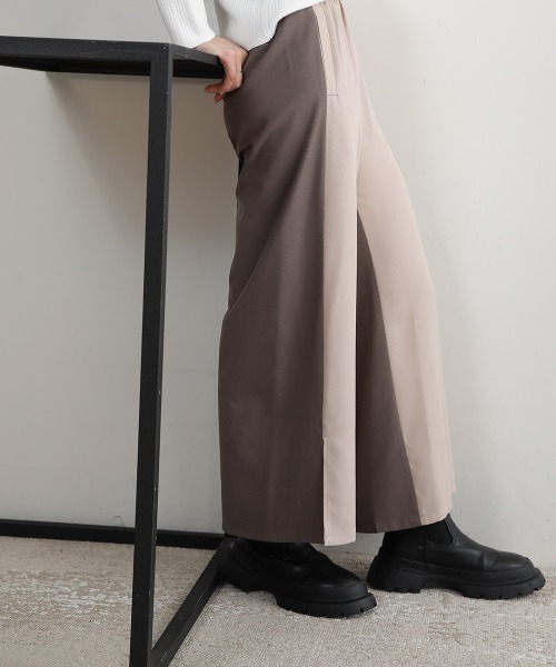 FURRY(ファーリー)の「フロント切替スリットパンツ(その他パンツ・レディース・ブルー/ブラウン/チャコールグレー・FREE)」の15枚目の写真