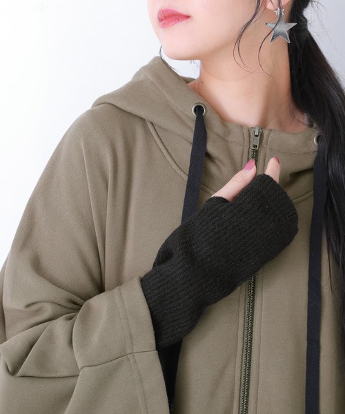 osharewalker（オシャレウォーカー）の「【廃盤】『裏起毛リブ袖切替インナーカットソー』（Tシャツ/カットソー・レディース・ブラック/杢グレー/グリーン/ネイビー・M/L/LL）」の17枚目の写真