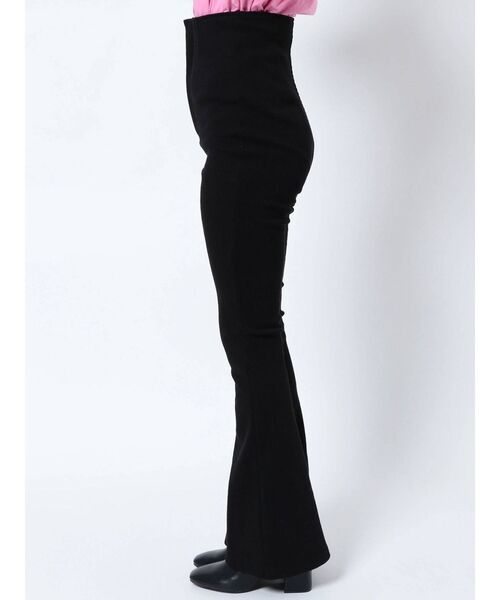 EMODA(エモダ)の「ハイウエストマークフィットフレアパンツ(その他パンツ・レディース・ブラック/グレー/ブルー・SMALL/MEDIUM)」の13枚目の写真