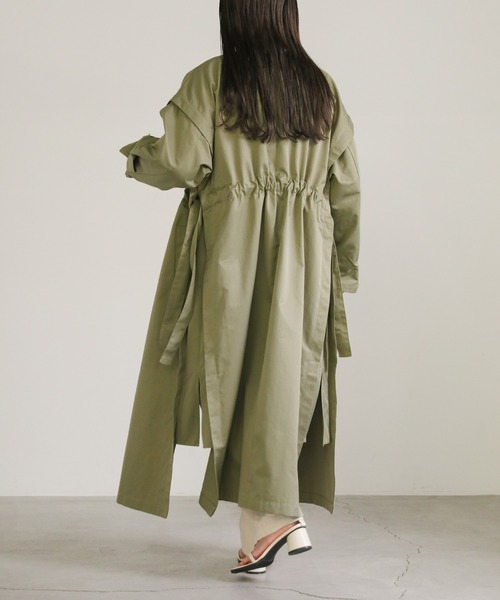 select MOCA（セレクトモカ）の「レイヤード風ウエストベルトコート