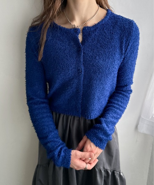 EPIMI E'PIMMY(エピミエピミー)の「【ハンドウォッシャブル】カールヤーンコンパクトクルーカーディガン(カーディガン/ボレロ・レディース・ピンク/カラフル/オフホワイト/ブルー/グレー/ワインレッド・MEDIUM)」の3枚目の写真