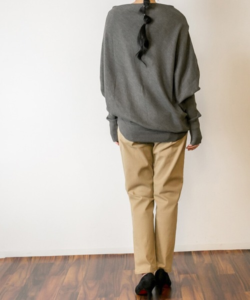 Felt-Maglietta（フェルトマリエッタ）の「変形ボトルネックアシメニット（ニット/セーター・レディース・ブラック/チャコールグレー・LL～3L/M-L）」の7枚目の写真