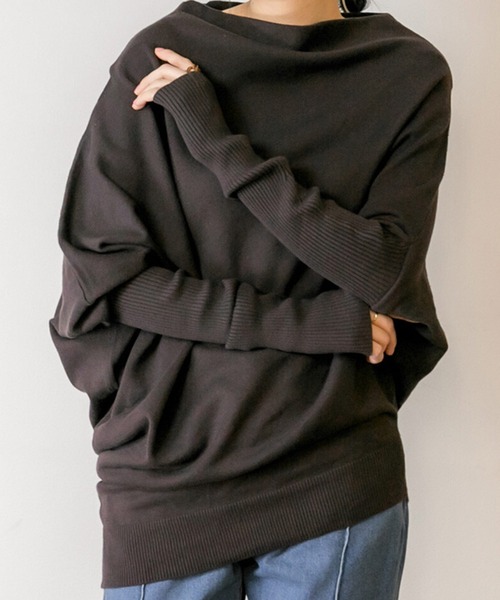 Felt-Maglietta（フェルトマリエッタ）の「変形ボトルネックアシメニット（ニット/セーター・レディース・ブラック/チャコールグレー・LL～3L/M-L）」の5枚目の写真