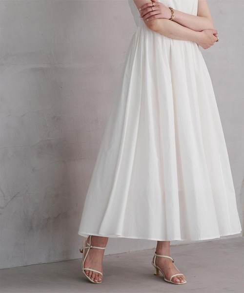 フレンチスリーブギャザーフレアワンピース