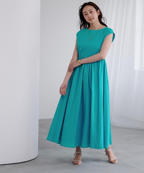 フレンチスリーブギャザーフレアワンピース