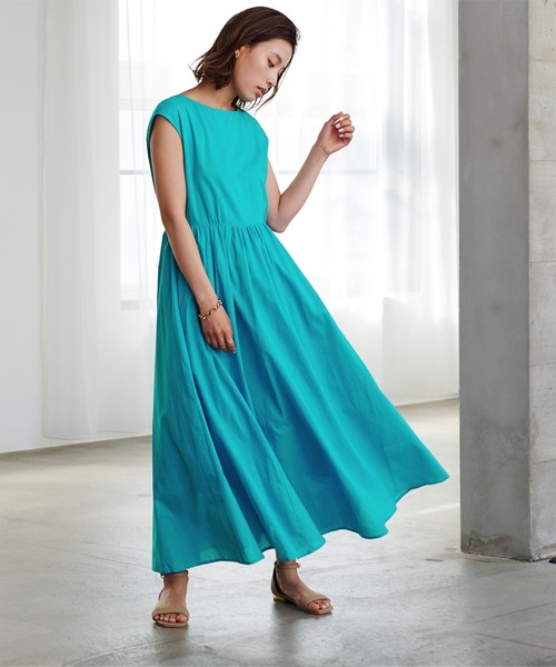 フレンチスリーブギャザーフレアワンピース