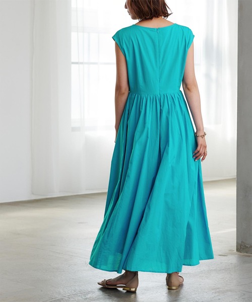 フレンチスリーブギャザーフレアワンピース