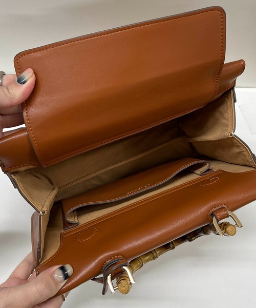 CAPRICIEUX LE'MAGE（カプリシューレマージュ）の「〈LE VERNIS/ル・ベルニ〉ザツザイMIXボストンバッグ（ハンドバッグ・レディース・ブラック/キャメル・FREE）」の11枚目の写真