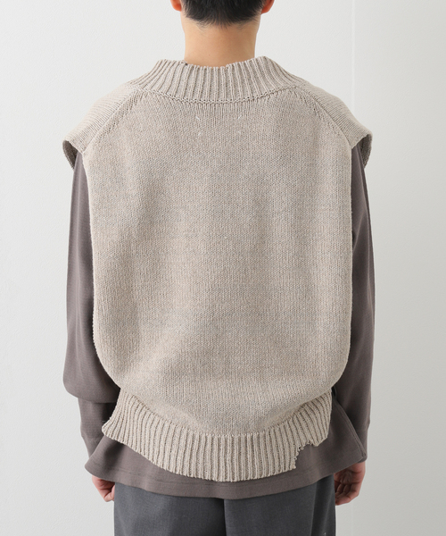 Maison Margiela（メゾンマルジェラ）の「【MAISON MARGIELA / メゾン マルジェラ】Destroyed cotton vest（ベスト・メンズ・アイボリー・MEDIUM）」の6枚目の写真