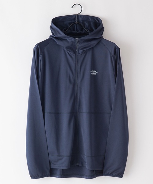 OUTDOOR PRODUCTS（アウトドアプロダクツ）の「【OUTDOOR PRODUCTS/アウトドアプロダクツ】吸水速乾　抗菌防臭加工　リフレクター　透湿　UVカット　軽量　ラッシュガードとしても使用可　ワンポイントブランドロゴ　パーカー（パーカー・メンズ・グレー/ブラック/ネイビー・MEDIUM/LARGE/X-LARGE）」の4枚目の写真