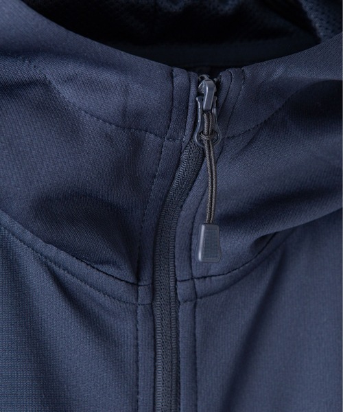 OUTDOOR PRODUCTS（アウトドアプロダクツ）の「【OUTDOOR PRODUCTS/アウトドアプロダクツ】吸水速乾　抗菌防臭加工　リフレクター　透湿　UVカット　軽量　ラッシュガードとしても使用可　ワンポイントブランドロゴ　パーカー（パーカー・メンズ・グレー/ブラック/ネイビー・MEDIUM/LARGE/X-LARGE）」の6枚目の写真