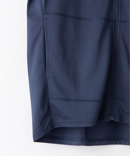 OUTDOOR PRODUCTS（アウトドアプロダクツ）の「【OUTDOOR PRODUCTS/アウトドアプロダクツ】吸水速乾　抗菌防臭加工　リフレクター　透湿　UVカット　軽量　ラッシュガードとしても使用可　ワンポイントブランドロゴ　パーカー（パーカー・メンズ・グレー/ブラック/ネイビー・MEDIUM/LARGE/X-LARGE）」の13枚目の写真