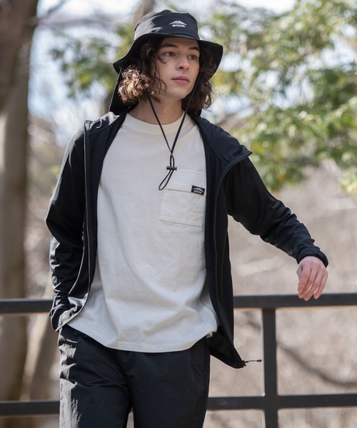 OUTDOOR PRODUCTS（アウトドアプロダクツ）の「【OUTDOOR PRODUCTS/アウトドアプロダクツ】吸水速乾　抗菌防臭加工　リフレクター　透湿　UVカット　軽量　ラッシュガードとしても使用可　ワンポイントブランドロゴ　パーカー（パーカー・メンズ・グレー/ブラック/ネイビー・MEDIUM/LARGE/X-LARGE）」の18枚目の写真