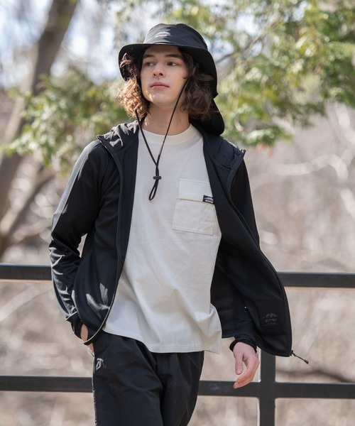 OUTDOOR PRODUCTS（アウトドアプロダクツ）の「【OUTDOOR PRODUCTS/アウトドアプロダクツ】吸水速乾　抗菌防臭加工　リフレクター　透湿　UVカット　軽量　ラッシュガードとしても使用可　ワンポイントブランドロゴ　パーカー（パーカー・メンズ・グレー/ブラック/ネイビー・MEDIUM/LARGE/X-LARGE）」の21枚目の写真