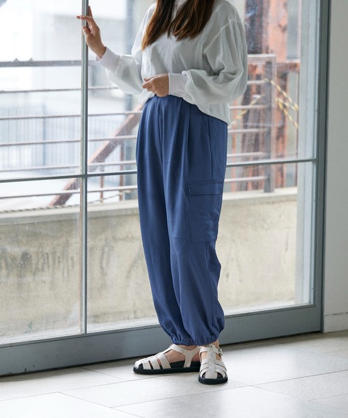 carino(カリーノ)の「厚底ビジューグルカサンダル(サンダル・レディース・クリーム/アイボリー/ブラック・M/L/LL/S)」の22枚目の写真