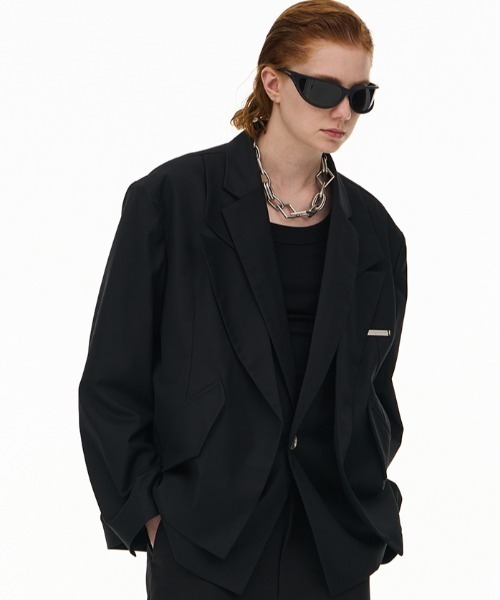 A‘gem 9(エージェムナイン)の「A'GEM/9 × .kom『MODITEC/モディテック』 ワイドシルエット ダブルカラー ジャケット(テーラードジャケット・メンズ・ブラック・M/L)」の2枚目の写真