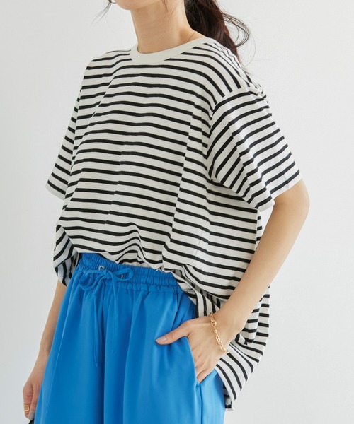 AMERICAN HOLIC（アメリカンホリック）の「バックタックカットプルオーバー（Tシャツ/カットソー・レディース・ブラック系その他4/イエロー/レッド系その他/ブルー系その他2/ブルー・M/L）」の2枚目の写真