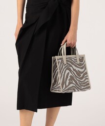 未使用　A VACATION/ア ヴァケーション ゼブラトートバッグ A VACATION（アヴァケーション）の「＜A VACATION (ア ヴァケーション