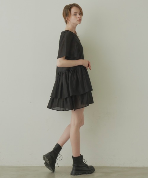 idem(イデム)の「sheer tiered tunic blouse/ティアードチュニックブラウス(チュニック・レディース・アイボリー/ブラック・FREE)」の6枚目の写真