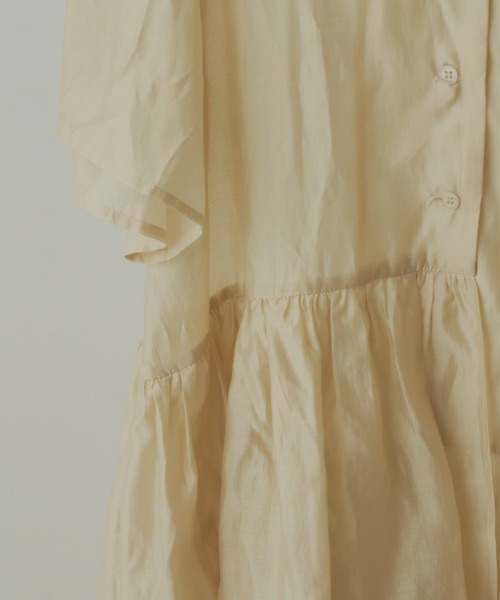 idem(イデム)の「sheer tiered tunic blouse/ティアードチュニックブラウス(チュニック・レディース・アイボリー/ブラック・FREE)」の15枚目の写真
