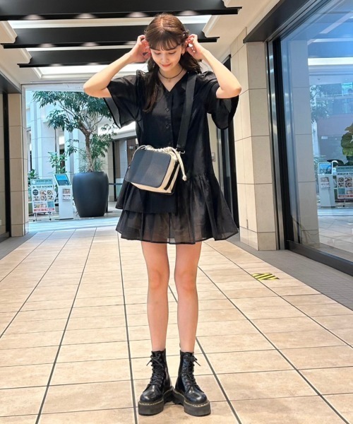 idem(イデム)の「sheer tiered tunic blouse/ティアードチュニックブラウス(チュニック・レディース・アイボリー/ブラック・FREE)」の19枚目の写真