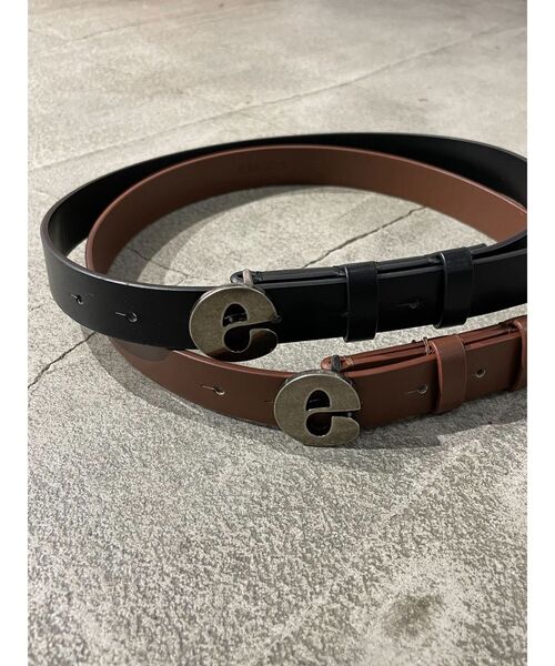 EMODA（エモダ）の「ポイントロゴバックルベルト（ベルト・レディース・ブラック/ブラウン・FREE）」の3枚目の写真