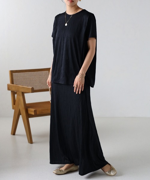 amini(アミニ)の「【2023 S/S 新作】ウェーブ柄5分袖肩タックトップス(Tシャツ/カットソー・レディース・ホワイト/ブラック・MEDIUM)」の11枚目の写真