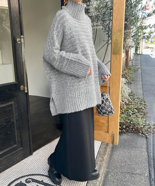 andme(アンドミー)の「ガーター編みハイネック長袖ニットトップス(ニット/セーター・レディース・オートミール/ベージュ/クリーム/チャコールグレー・M)」の7枚目の写真