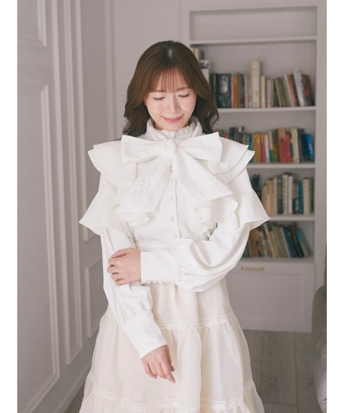 Areeam（アリーム）の「レースリボンフリルブラウス（シャツ/ブラウス・レディース・オフホワイト/ライトグレー・FREE）」の3枚目の写真