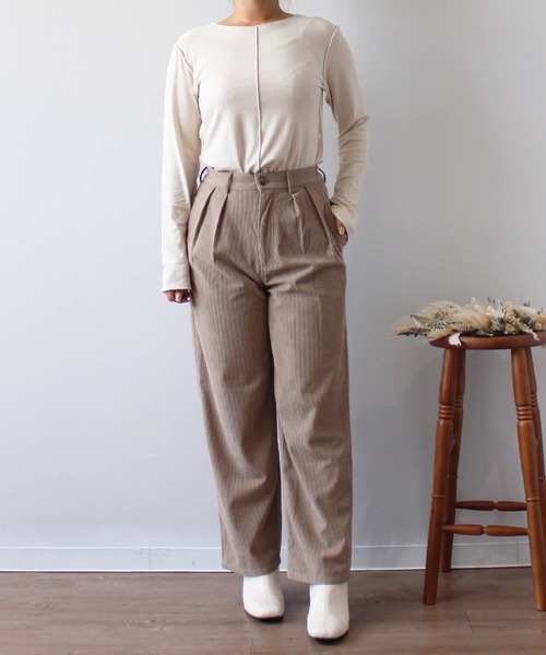 mil（ミル）の「【150㎝前後の小柄さんサイズ】コーデュロイタックパンツ【ウォッシャブル・淡色女子】（その他パンツ・レディース・ベージュ/アイボリー/ブラウン・XS/S/M）」の11枚目の写真