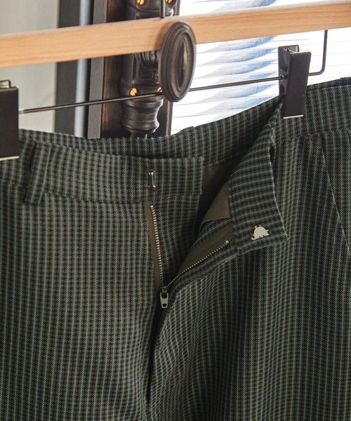 EMMA CLOTHES(エマクローズ)の「トラディショナルチェックパターンセミワイドストレートスラックスパンツ EMMA CLOTHES(スラックス・メンズ・ブラウン系/ネイビー系/グレー系・M/L)」の18枚目の写真