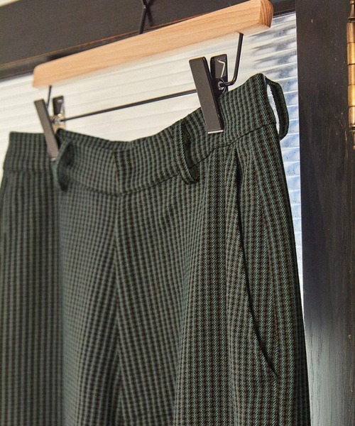 EMMA CLOTHES(エマクローズ)の「トラディショナルチェックパターンセミワイドストレートスラックスパンツ EMMA CLOTHES(スラックス・メンズ・ブラウン系/ネイビー系/グレー系・M/L)」の19枚目の写真