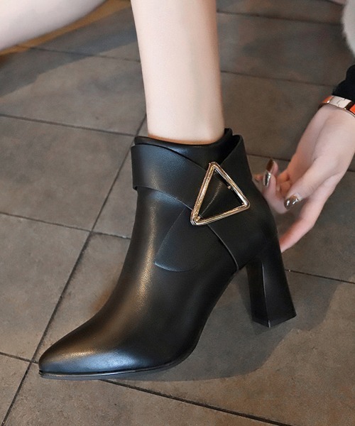 Miniministore（ミニミニストア）の「チャンキーヒール ブーティ 太ヒール（ブーツ・レディース・ベージュ/ブラック・23.5cm/24.0cm/24.5cm/22.5cm/23.0cm）」の7枚目の写真