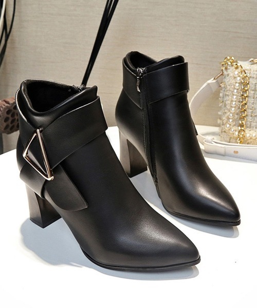 Miniministore（ミニミニストア）の「チャンキーヒール ブーティ 太ヒール（ブーツ・レディース・ベージュ/ブラック・23.5cm/24.0cm/24.5cm/22.5cm/23.0cm）」の15枚目の写真