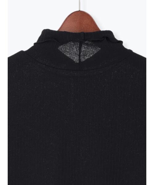 Te chichi（テチチ）の「【宮本茉由着用】袖口シャーリングチュールリブカットソー（Tシャツ/カットソー・レディース・ブラック/オフホワイト・F）」の11枚目の写真