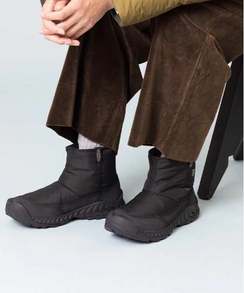 KEEN(キーン)の「KEEN/キーン HOOD NXIS PULL ON WP(ブーツ・メンズ・ベージュ/ブラック・28cm/27cm/26cm)」の12枚目の写真