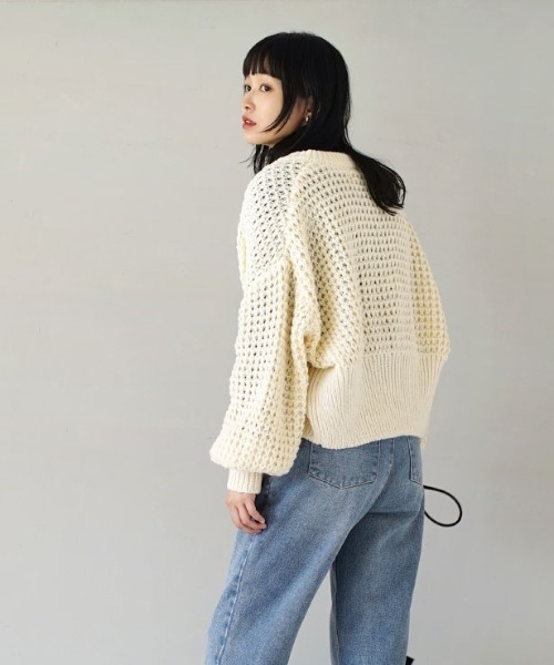 zootie（ズーティー）の「ワッフルニット ダブルジッパーカーディガン（カーディガン/ボレロ・レディース・アイボリー/ブラック・M）」の5枚目の写真