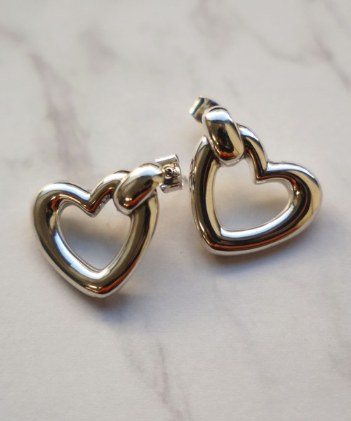 PHILIPPE AUDIBERT(フィリップ オーディベール)の「PHILIPPE AUDIBERT/フィリップオーディベール/Soling Earring(ピアス(両耳用)・レディース・シルバー・F)」の1枚目の写真