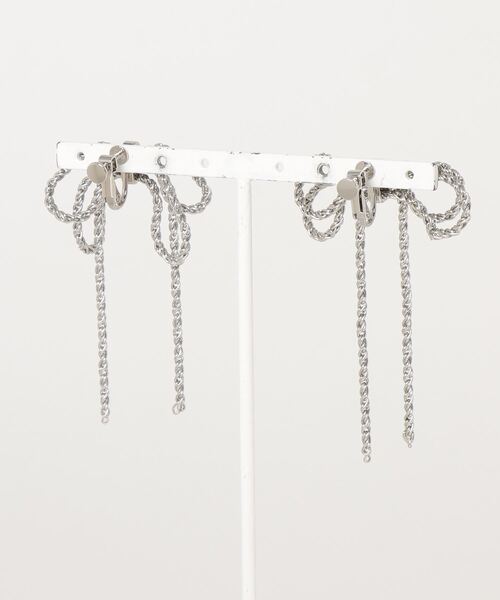 GOLDY（ゴールディ）の「【GOLDY】レイヤード チェーン リボン イヤリング / 2231111※（イヤリング・レディース・ブラック/ゴールド/シルバー・FREE）」の7枚目の写真