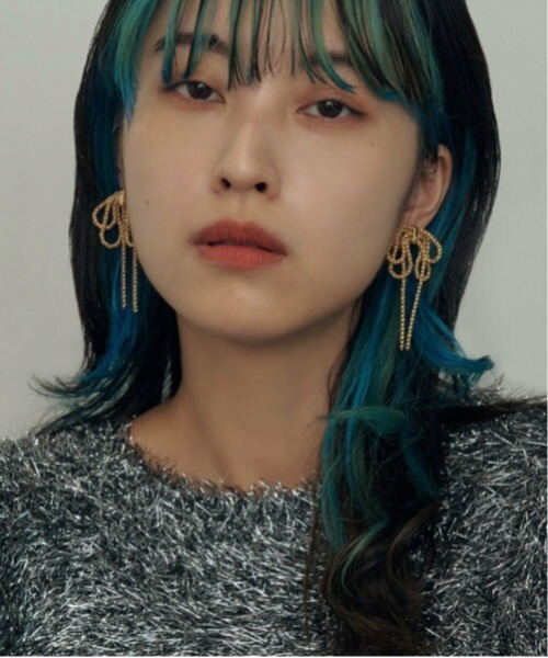 GOLDY（ゴールディ）の「【GOLDY】レイヤード チェーン リボン イヤリング / 2231111※（イヤリング・レディース・ブラック/ゴールド/シルバー・FREE）」の6枚目の写真