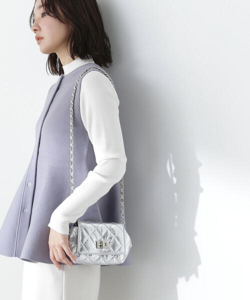 NATURAL BEAUTY BASIC(ナチュラルビューティーベーシック)の「◇【Oggi・美人百花掲載】キルティングピローバッグ(ショルダーバッグ・レディース・シルバー/ブルー/ブラック・フリ-)」の14枚目の写真