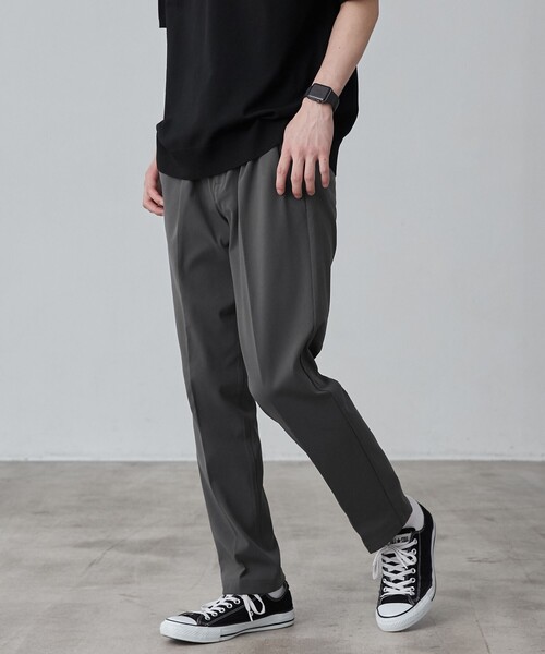 coen(コーエン)の「極楽FITテックテーパードパンツ24SS(スラックス・メンズ・ダークグレー/ブラック/ベージュ/ネイビー/その他1/その他2・S/M/L/XL)」の7枚目の写真